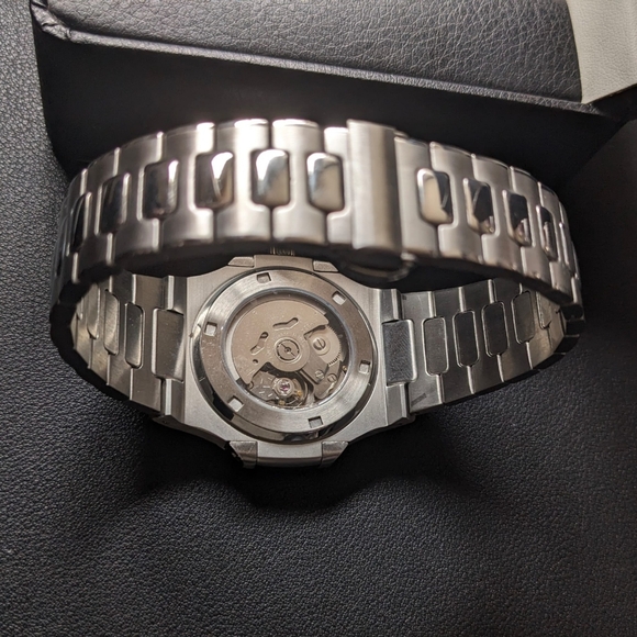 Custom Build "Seikonaut" with Tiffany Blue Dial - Picture 2 of 4